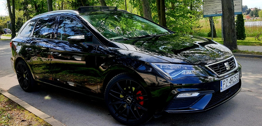 Seat Leon cena 69900 przebieg: 62000, rok produkcji 2018 z Kórnik małe 326